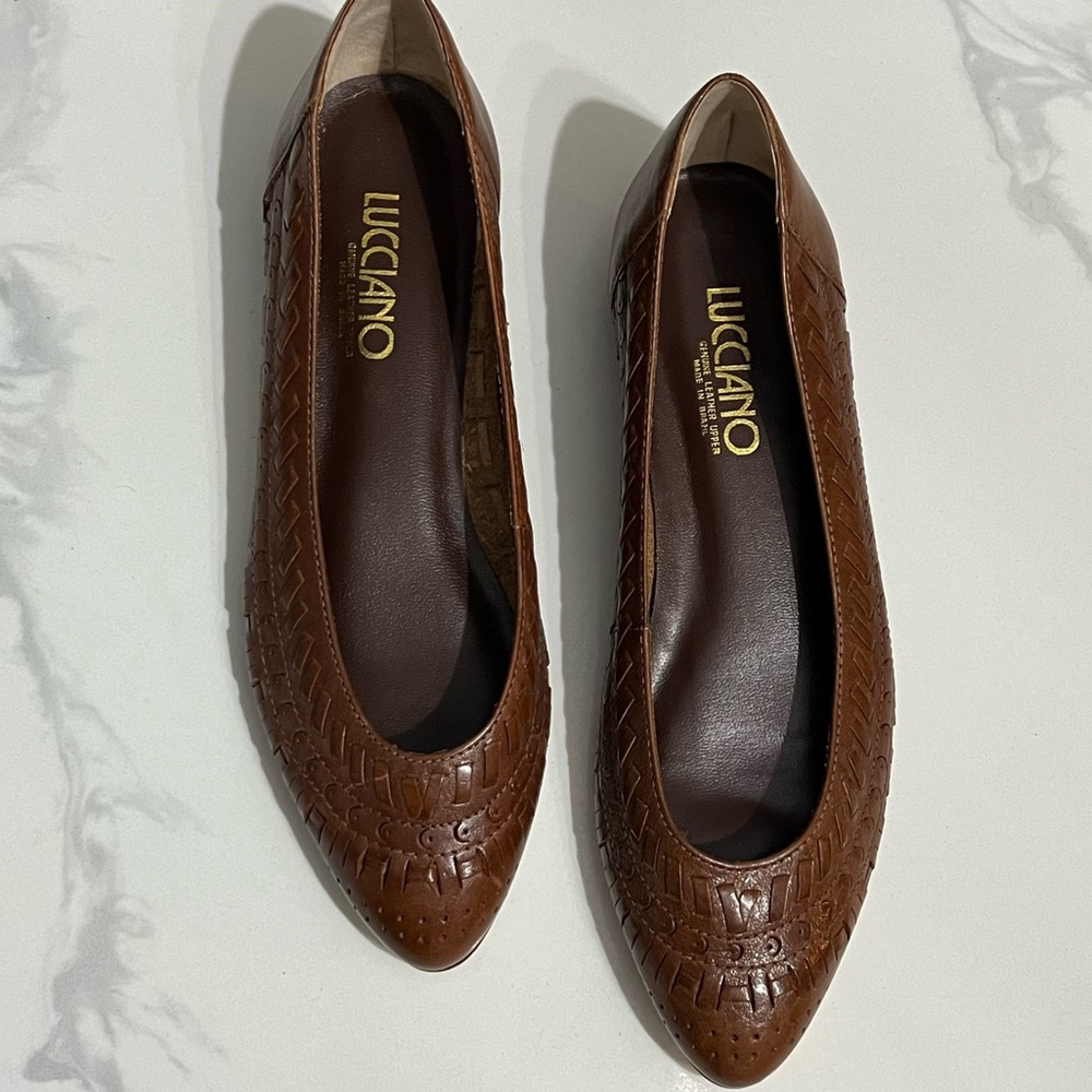 LUCCIANO Paula Vintage Leather Woven Brown Flats Size 6